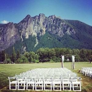 Meet your Posher, Dennis